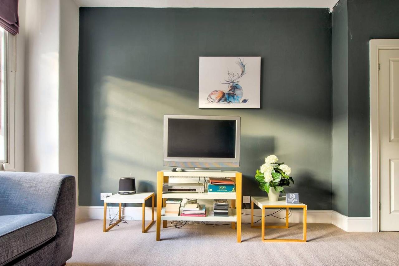 Joivy Bright 1 Bed Flat, Close To Princess Street EDI Buitenkant foto